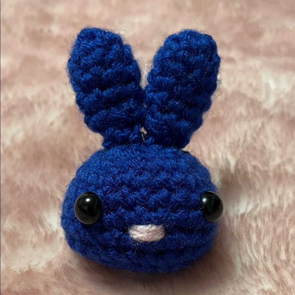 CROCHET MINI MOCHIBUN KEYCHAIN- ROYAL BLUE